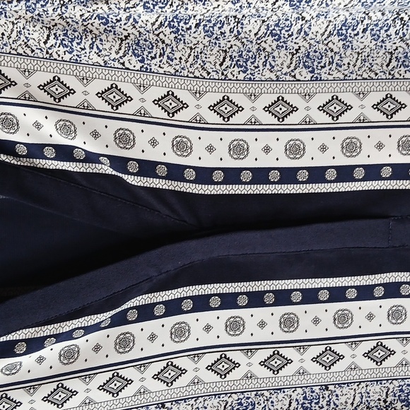 Dalia Navy Blue & White Bandana Abstract Print  Sleeveless Shift Dress Women's … - Picture 3 of 7